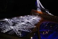 Copyright © Safari the Globe French Architecture - Eiffel Tower in Paris