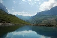 Copyright © Elnur Amikishiyev Azerbaijani Geography - Suvar Lake