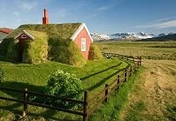 Copyright © Roland Zihlmann Icelandic Architecture - Traditional house