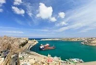 Copyright © BlueOrange Studio Maltese Geography - Valletta Harbor