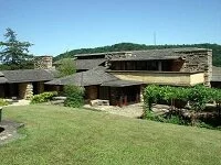Copyright © Safari the Globe American Architecture - Frank Lloyd Wright's Taliesin
